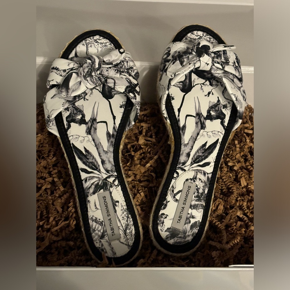 Tabitha Simmons woman’s  Espadrilles Slip on Sandals Size 37.5 Italian made